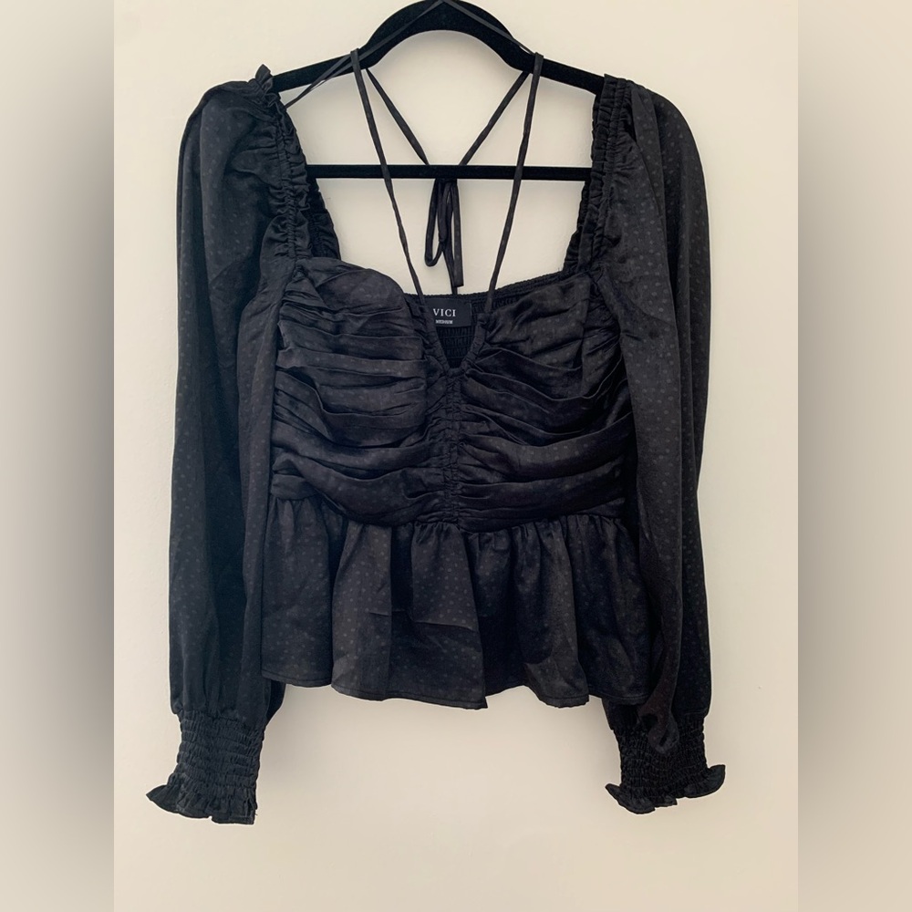 Vici Elegant Black Ruched Blouse